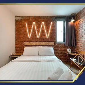 Hotel Brick Box By Verve, Ipoh